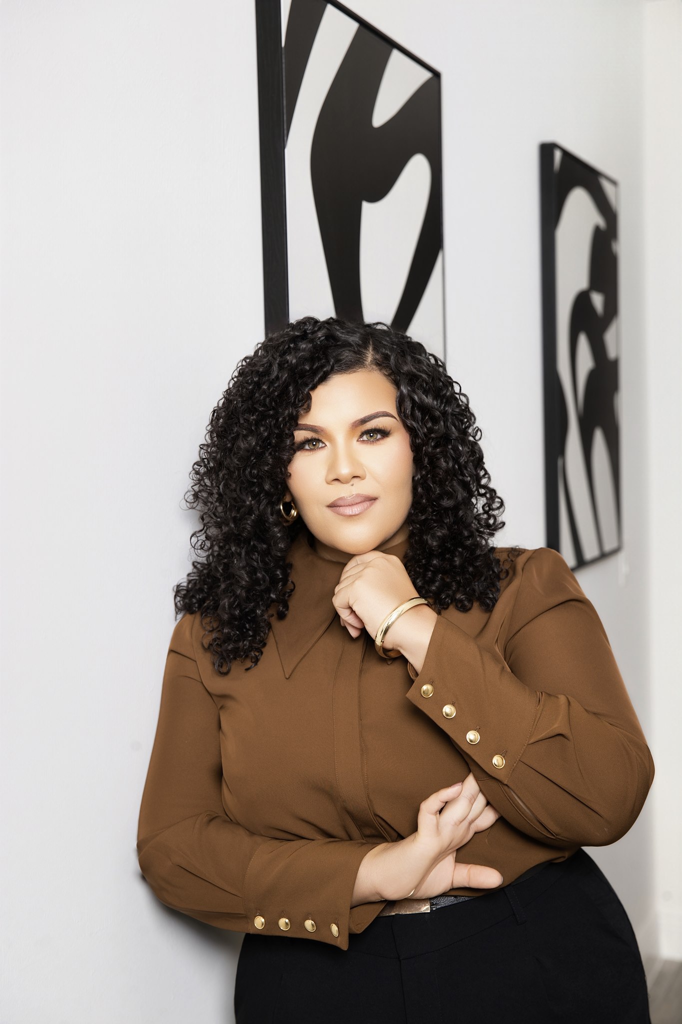 Professional, Business, & Headshots sample 5
